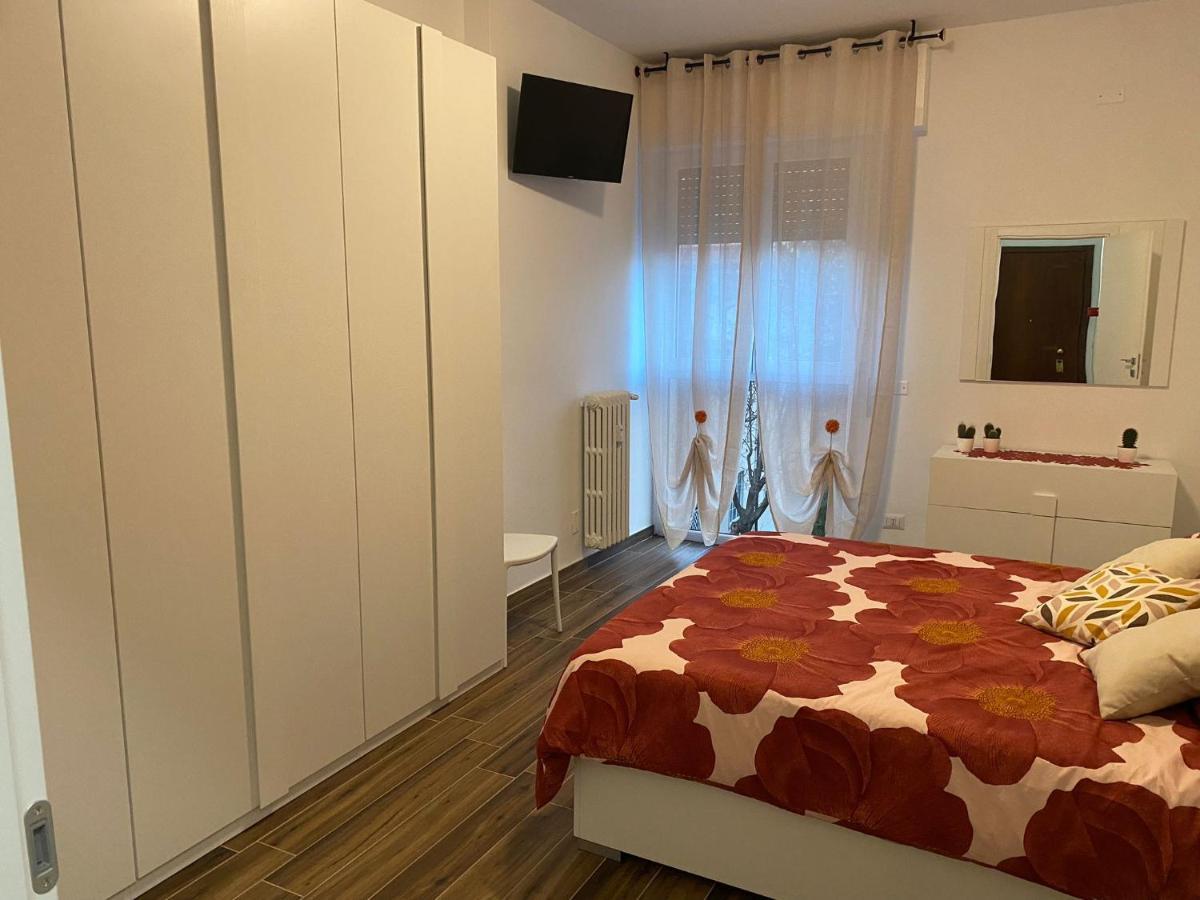 Sestohome26 Сесто-Сан-Джованни Экстерьер фото